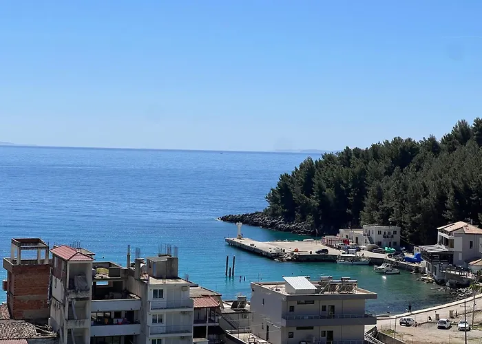 Sea View Apartment, Himara
