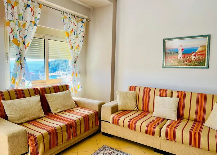 Sea View Apartment, Himara